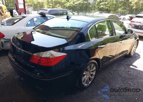 2011 Hyundai Genesis 3.8 из США, поврежденный, VIN KMHGC4DE9BU139117